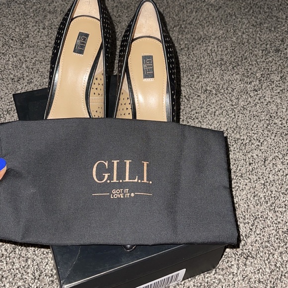 G.I.L.I Heels - Picture 2 of 4